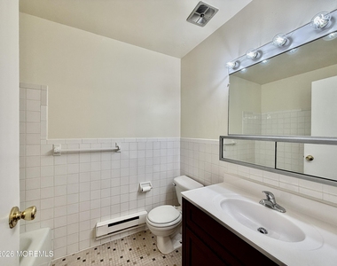 402 Sixth Avenue - Photo Thumbnail 6