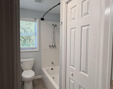 52 Greenwood Road - Photo Thumbnail 3