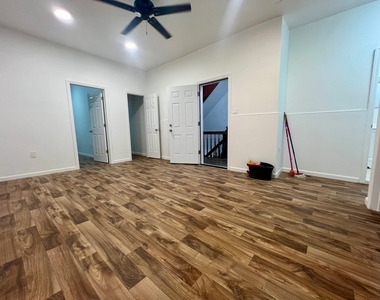 1531 Nostrand Avenue - Photo Thumbnail 2