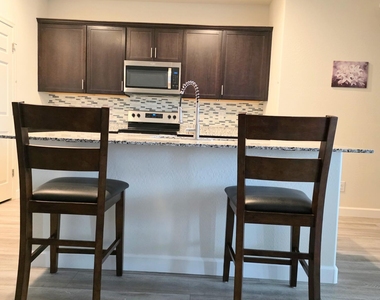 24353 W Concorda Drive - Photo Thumbnail 1