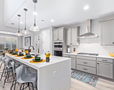 25296 N 164th Drive - Photo Thumbnail 10