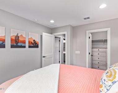 25296 N 164th Drive - Photo Thumbnail 29