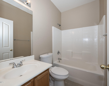 2684 E Birchwood Place - Photo Thumbnail 16
