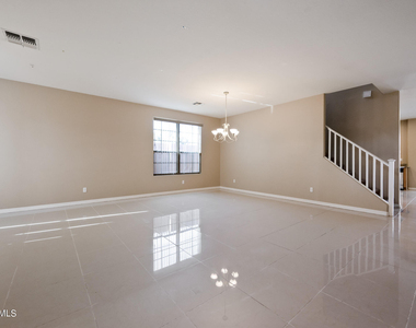 2684 E Birchwood Place - Photo Thumbnail 2