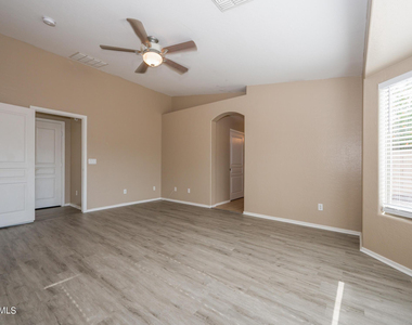 1843 E Ebony Place - Photo Thumbnail 13