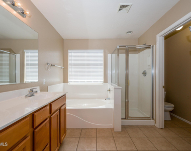 1843 E Ebony Place - Photo Thumbnail 14