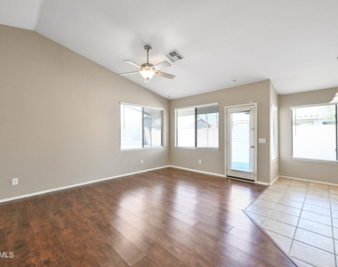 43863 W Cahill Drive - Photo Thumbnail 5