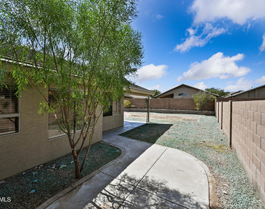 43863 W Cahill Drive - Photo Thumbnail 24