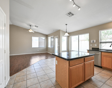 43863 W Cahill Drive - Photo Thumbnail 4