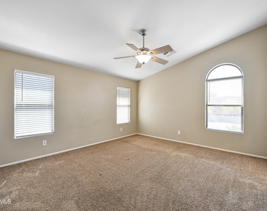 43863 W Cahill Drive - Photo Thumbnail 14