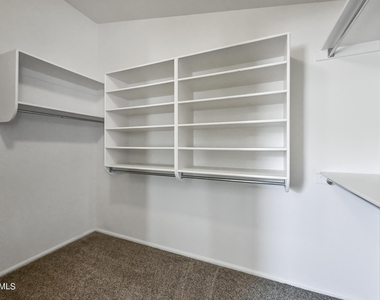 43863 W Cahill Drive - Photo Thumbnail 18
