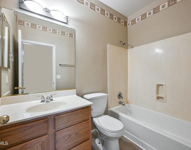 43863 W Cahill Drive - Photo Thumbnail 21