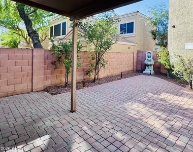 17606 N 17th Place - Photo Thumbnail 23
