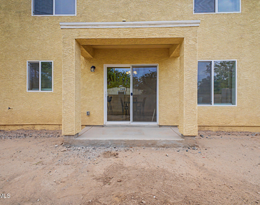 1967 E Don Carlos Avenue - Photo Thumbnail 36