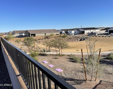 17401 W Red Fox Road - Photo Thumbnail 37
