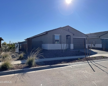 17401 W Red Fox Road - Photo Thumbnail 1