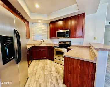 705 W Queen Creek Road - Photo Thumbnail 1