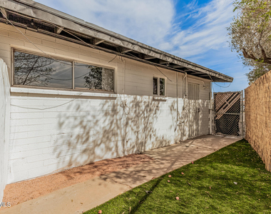 1321 N 48th Place - Photo Thumbnail 15