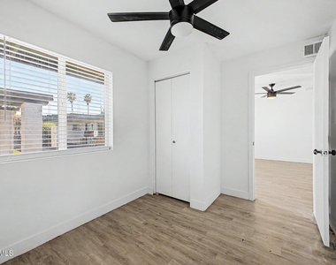 830 E Turney Avenue - Photo Thumbnail 22