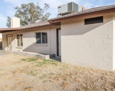 18433 N 2nd Drive - Photo Thumbnail 17