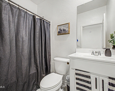 24260 W Pecan Road - Photo Thumbnail 12