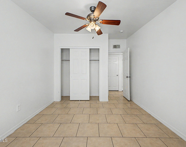 3126 N 68th Street - Photo Thumbnail 17