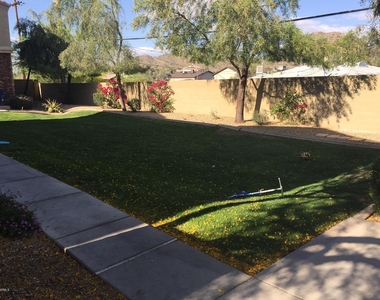 2014 E Sweetwater Avenue - Photo Thumbnail 2
