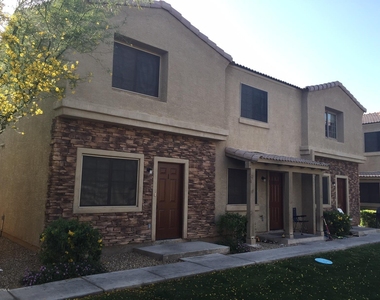 2014 E Sweetwater Avenue - Photo Thumbnail 1
