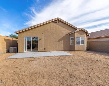 1470 S 227th Avenue - Photo Thumbnail 18
