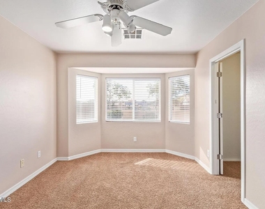 1470 S 227th Avenue - Photo Thumbnail 9