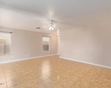 1470 S 227th Avenue - Photo Thumbnail 10