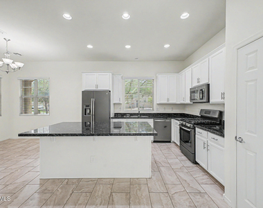 14962 W Virginia Avenue - Photo Thumbnail 6