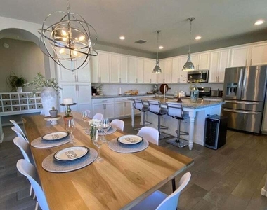 4123 E Toledo Street - Photo Thumbnail 6