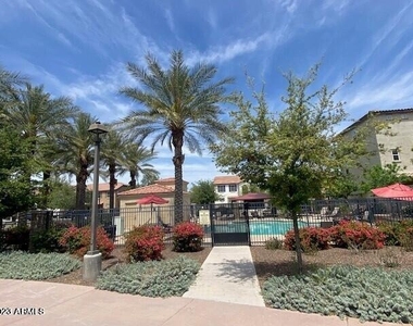 4123 E Toledo Street - Photo Thumbnail 9