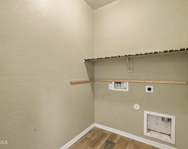 4123 E Toledo Street - Photo Thumbnail 34