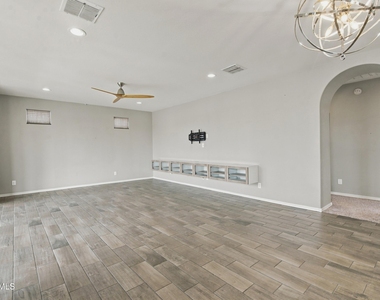 4123 E Toledo Street - Photo Thumbnail 26