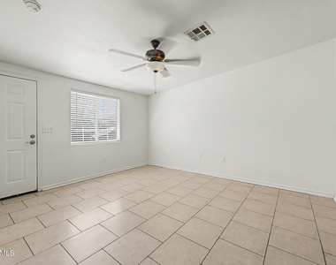 3126 N 68th Street - Photo Thumbnail 4