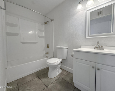 936 E Flint Street - Photo Thumbnail 19