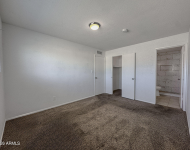 936 E Flint Street - Photo Thumbnail 21