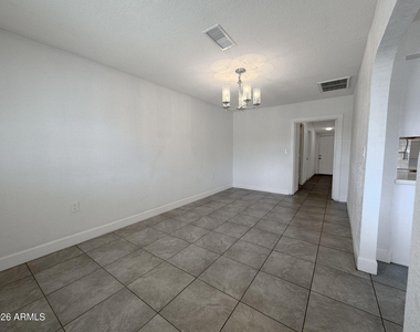 936 E Flint Street - Photo Thumbnail 11
