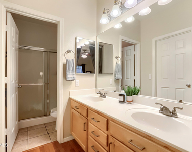 805 S Sycamore -- - Photo Thumbnail 7