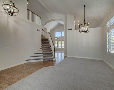 6410 E Carolina Drive - Photo Thumbnail 4