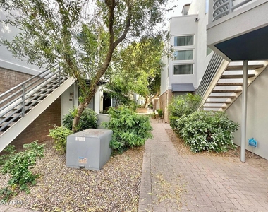 3633 N 3rd Avenue - Photo Thumbnail 50
