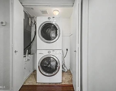 3633 N 3rd Avenue - Photo Thumbnail 51