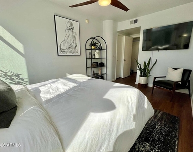 3633 N 3rd Avenue - Photo Thumbnail 46