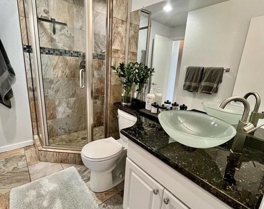 3633 N 3rd Avenue - Photo Thumbnail 38