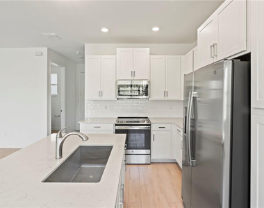 5604 Stradella Drive - Photo Thumbnail 2