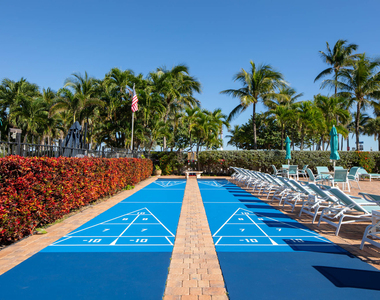 305 N Pompano Beach Boulevard - Photo Thumbnail 46