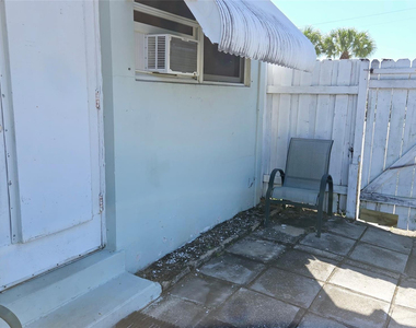2213 Lincoln Street - Photo Thumbnail 11