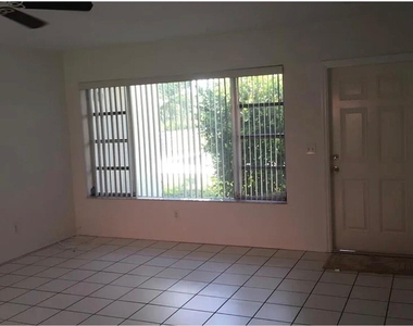 1836 Coral Ridge Drive - Photo Thumbnail 4